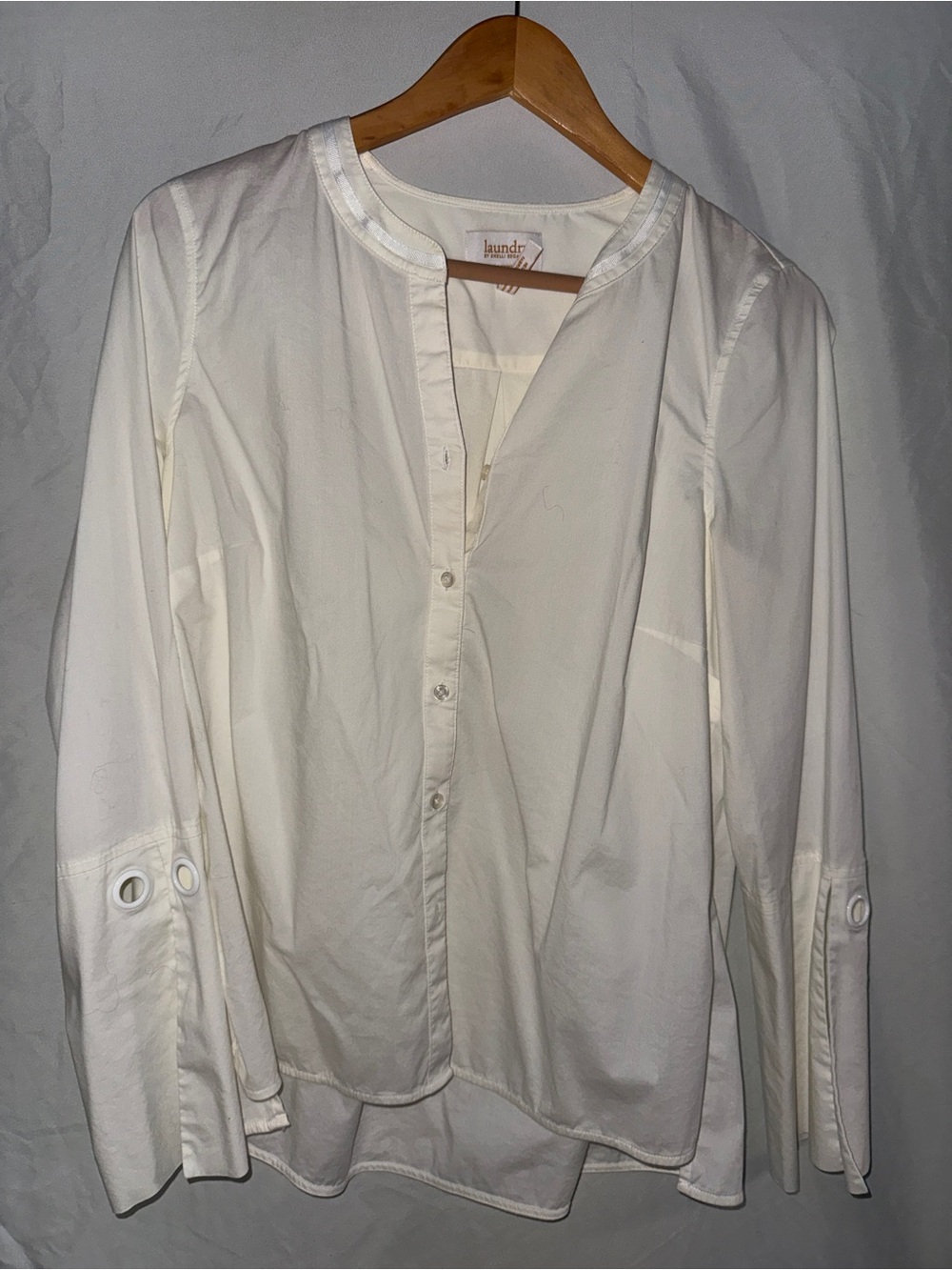 Laundry By Shelli Segal White Collarless Button-Front Blouse
